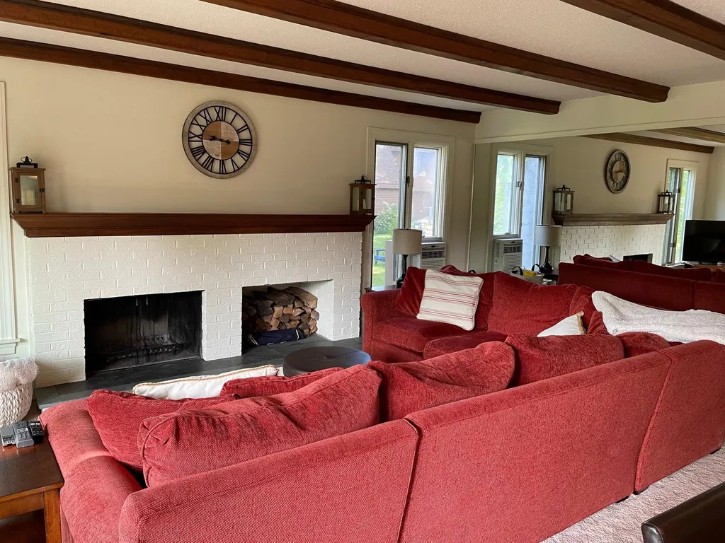 807 Murphy Road Hartford VT 05059