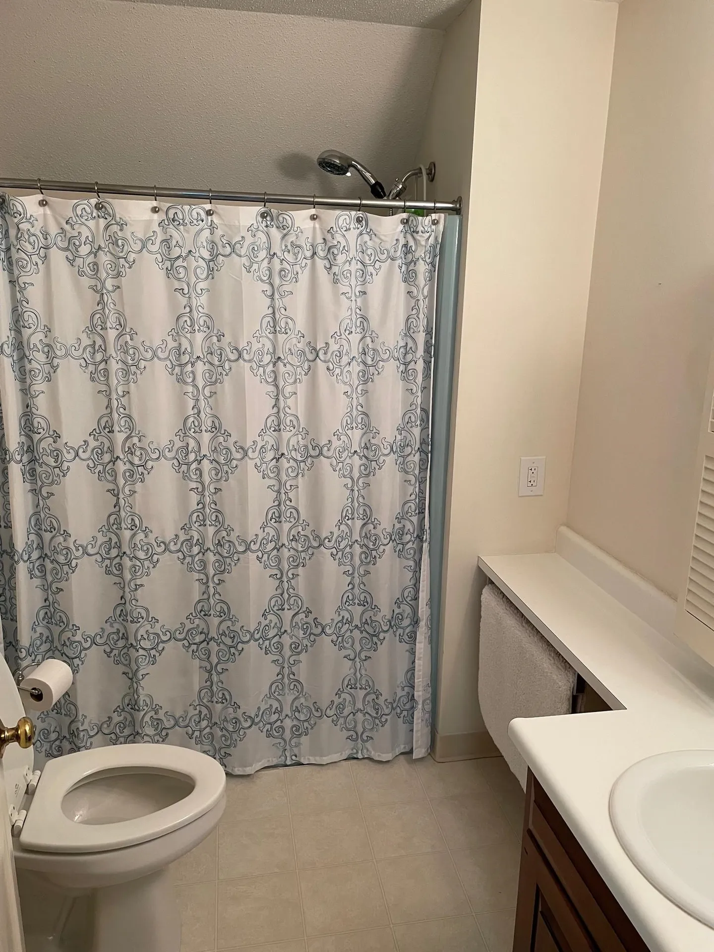 807 Murphy Road Hartford VT 05059