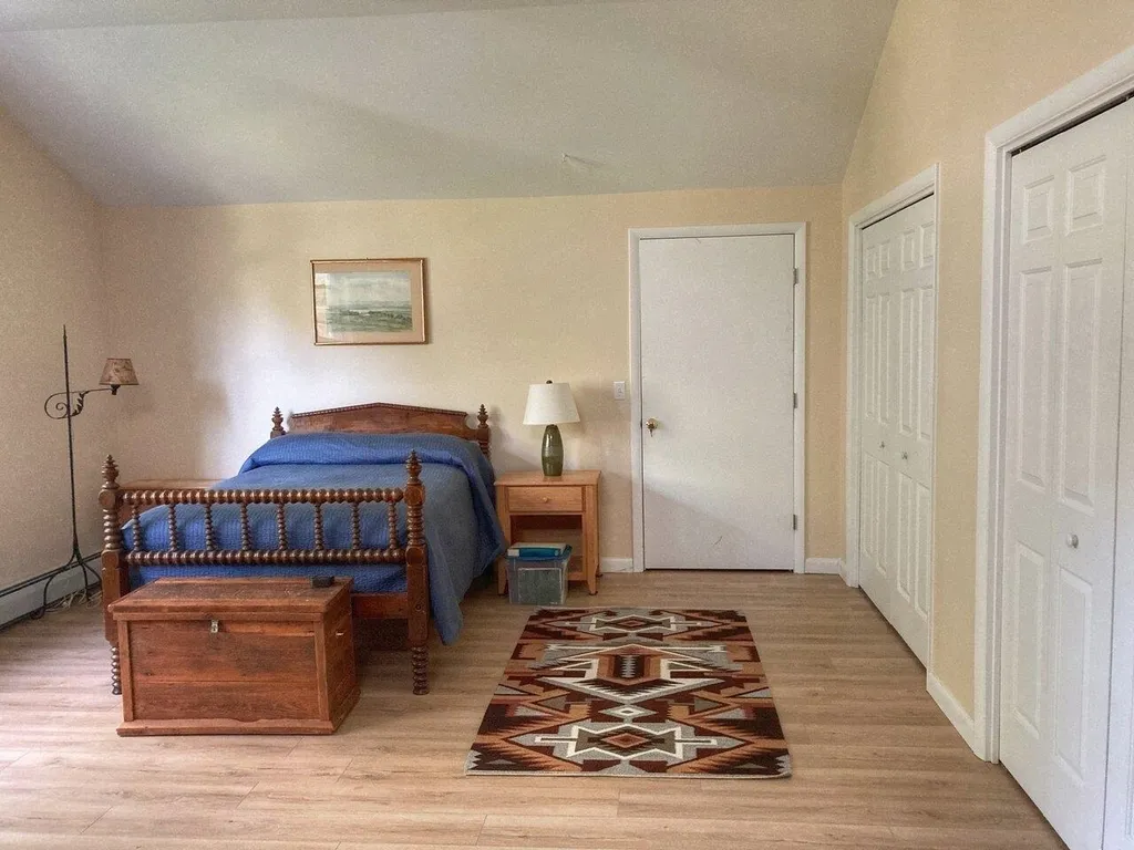 281 Woodbine Road Shelburne VT 05482