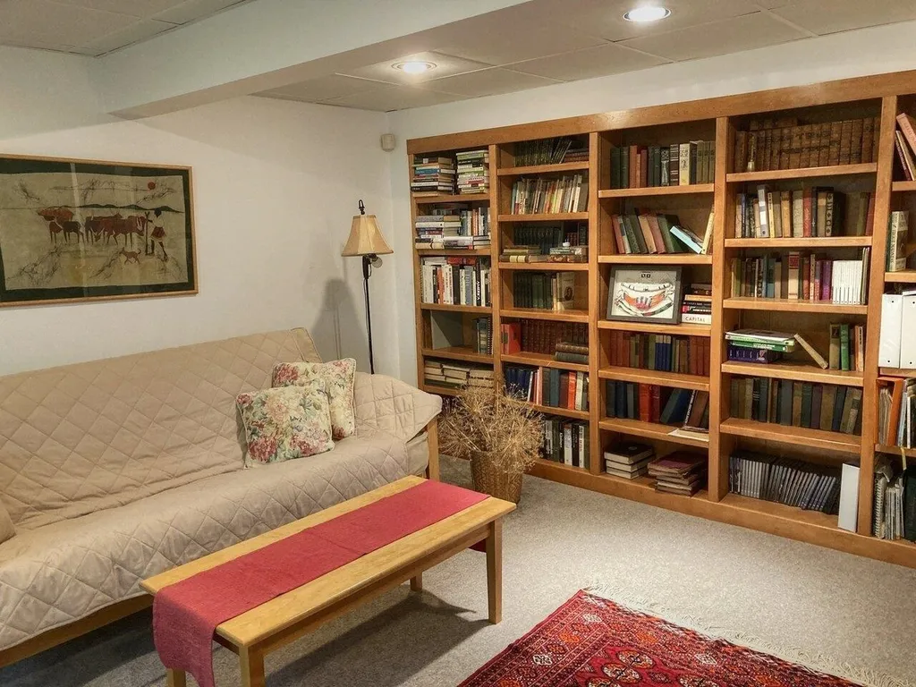 281 Woodbine Road Shelburne VT 05482