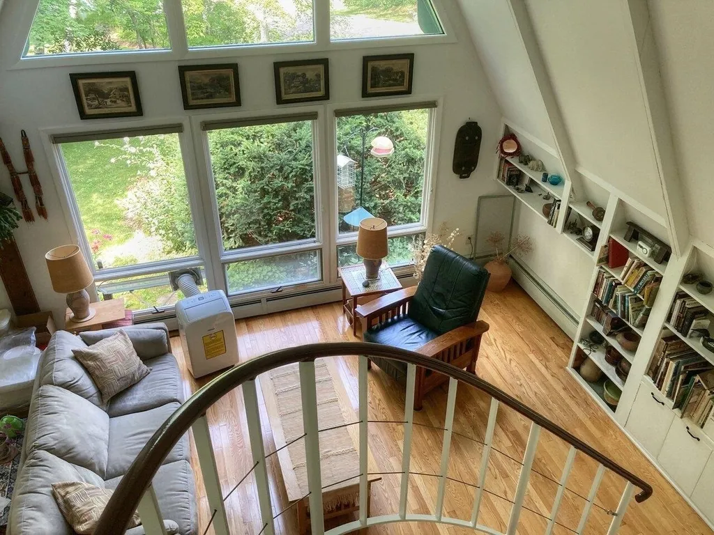 281 Woodbine Road Shelburne VT 05482