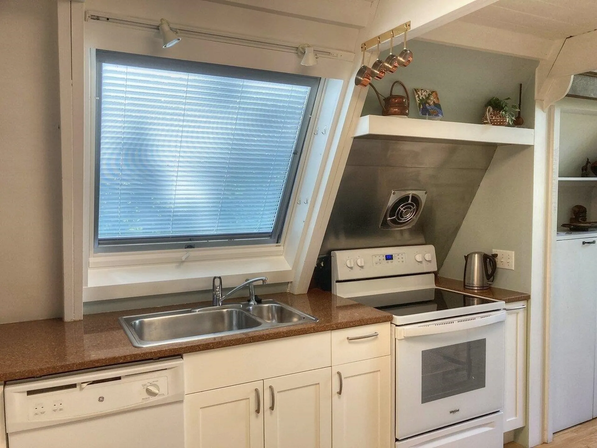 281 Woodbine Road Shelburne VT 05482