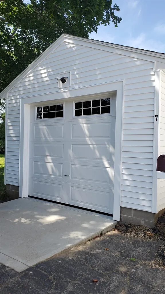 9 William Street Somersworth NH 03878