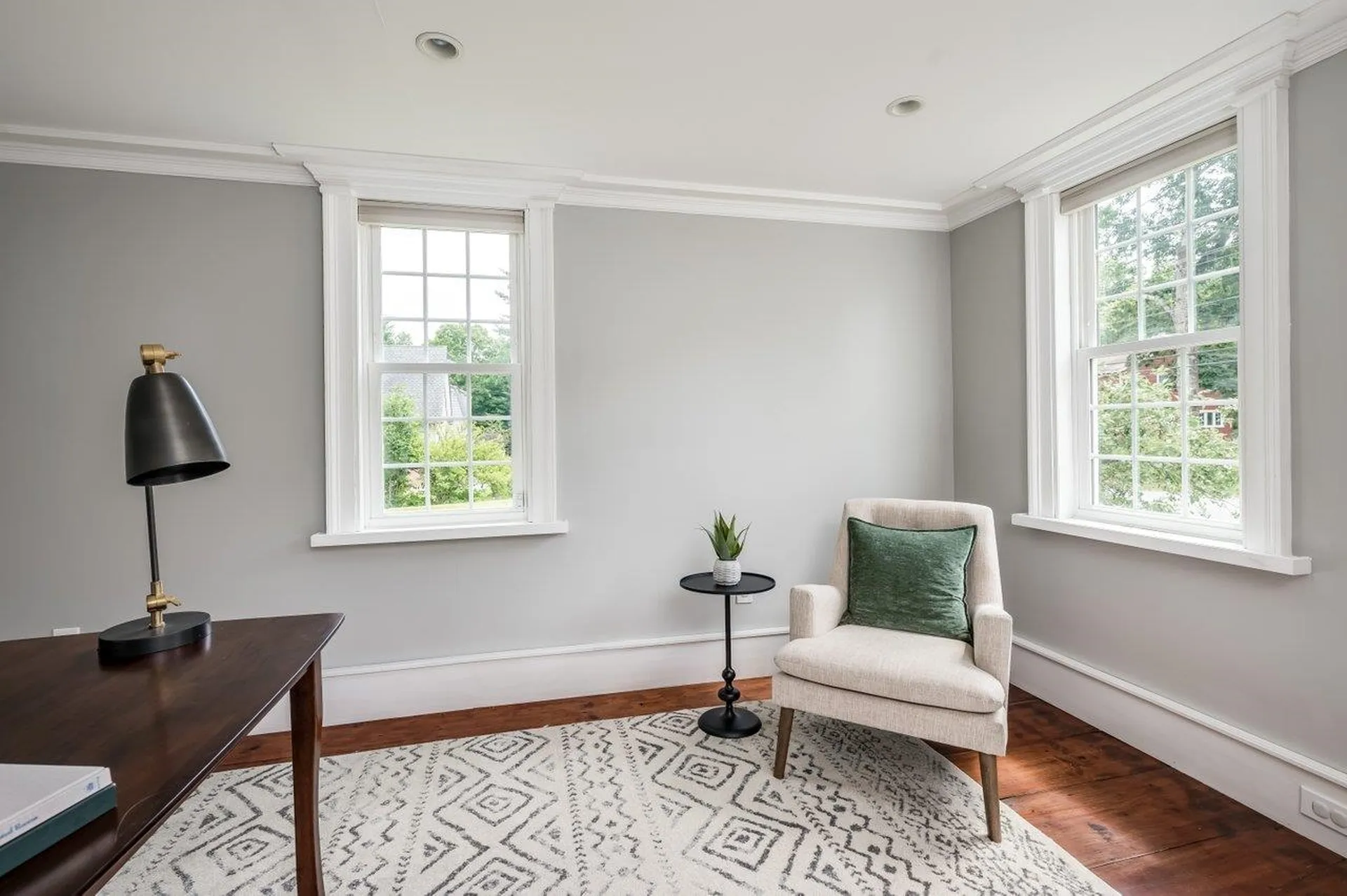 67 Winnicutt Road Stratham NH 03885