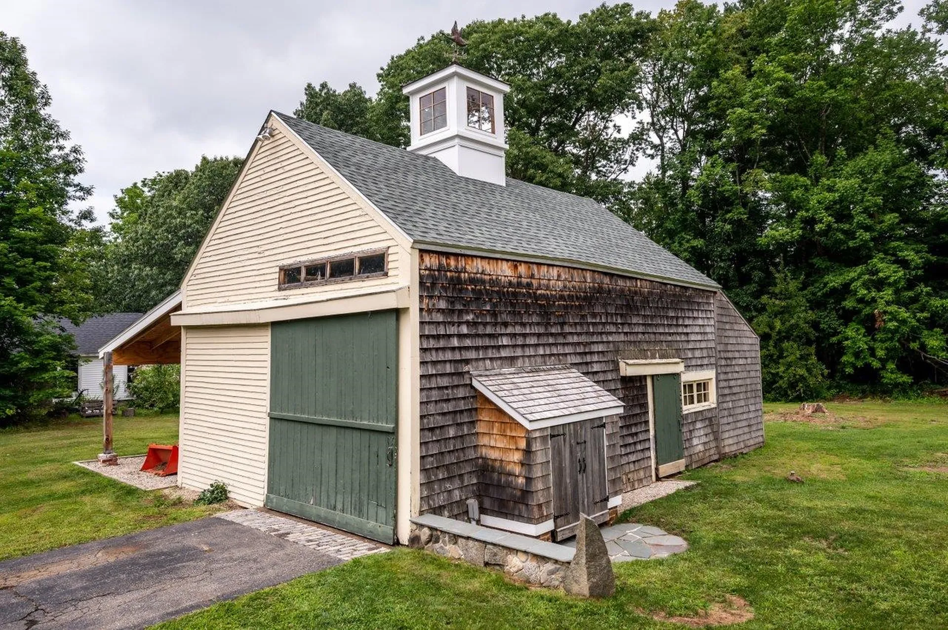 67 Winnicutt Road Stratham NH 03885