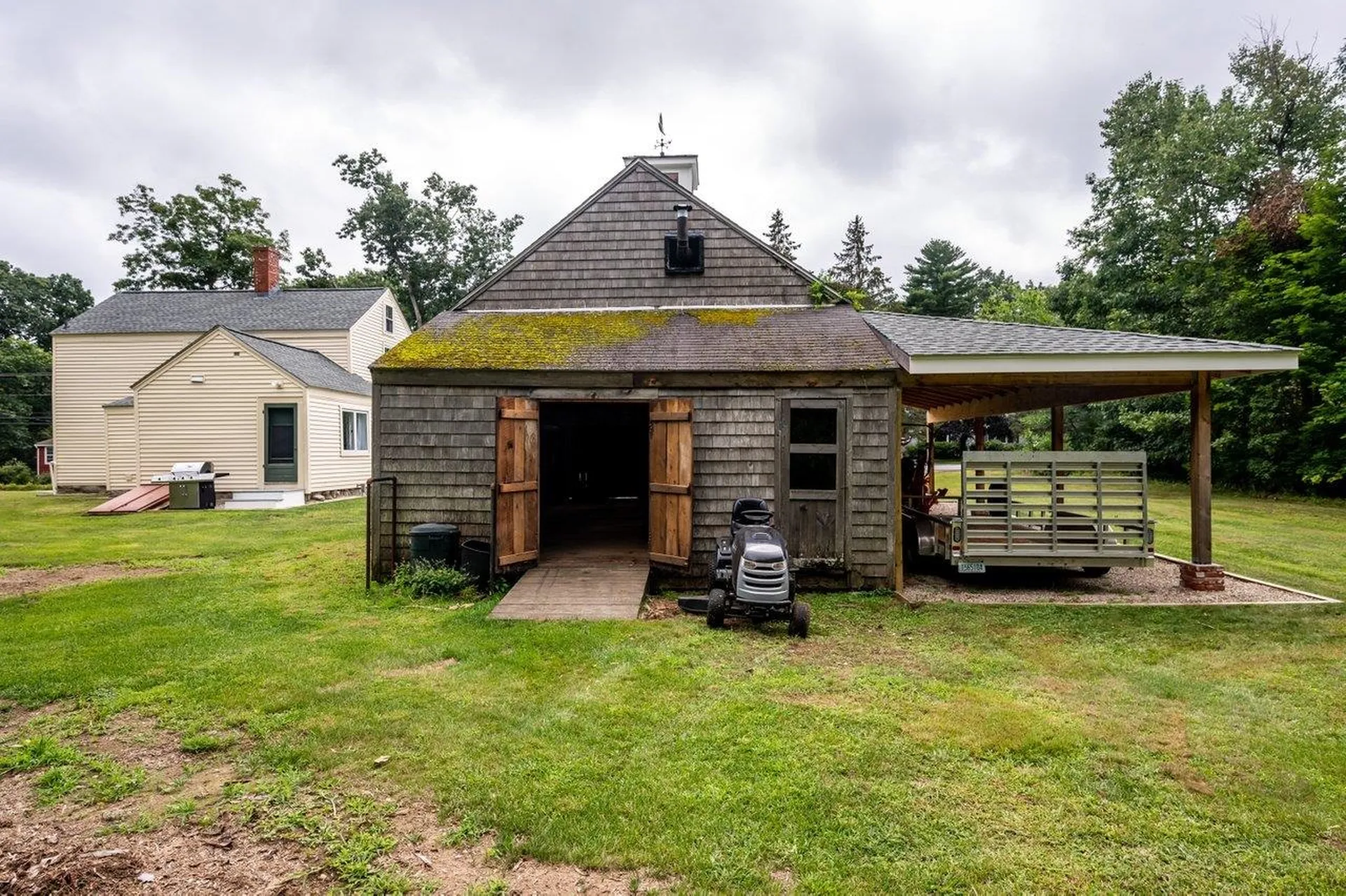 67 Winnicutt Road Stratham NH 03885