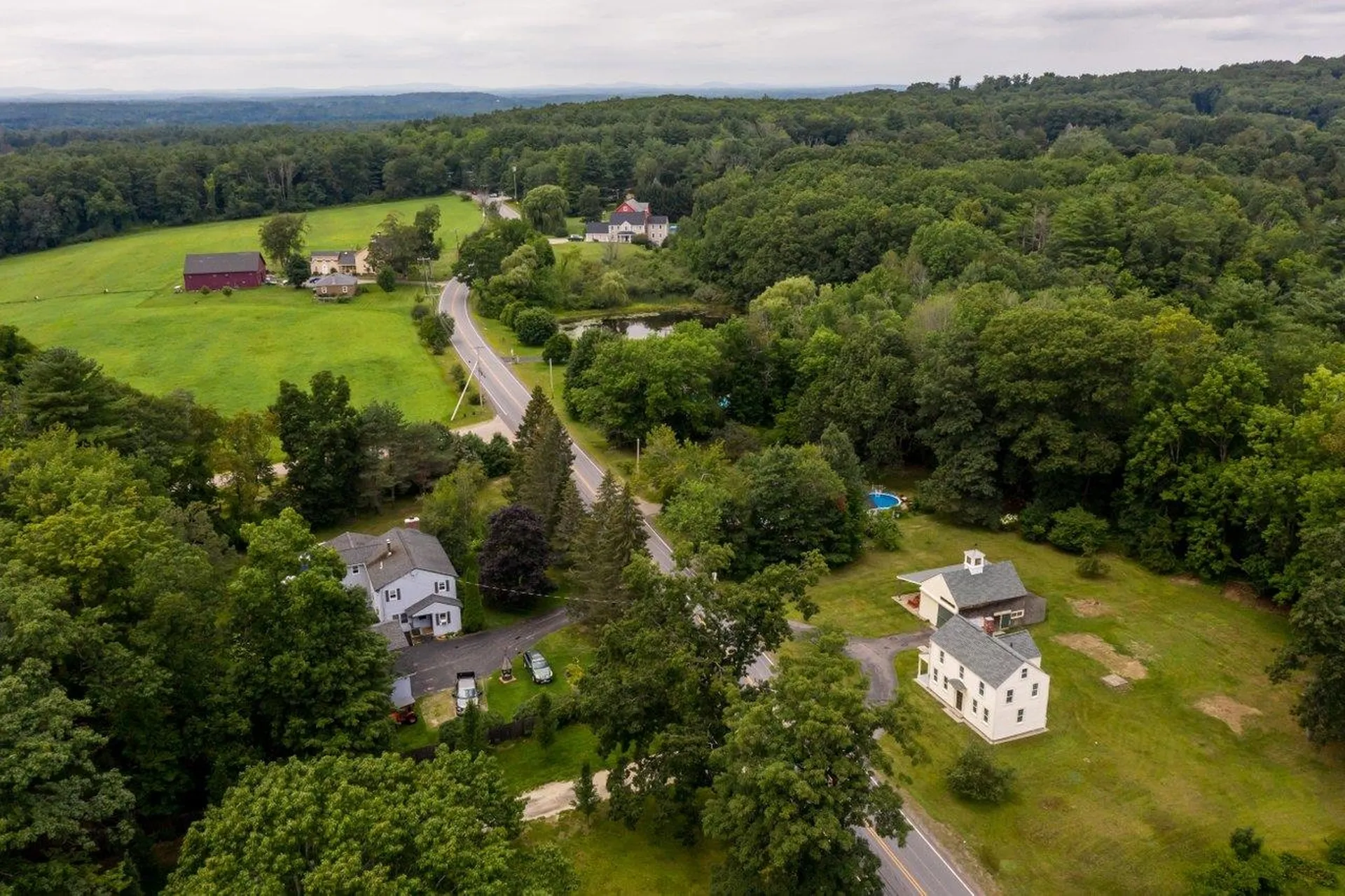 67 Winnicutt Road Stratham NH 03885
