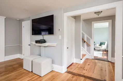 67 Winnicutt Road Stratham NH 03885