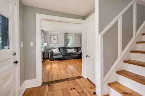 67 Winnicutt Road Stratham NH 03885