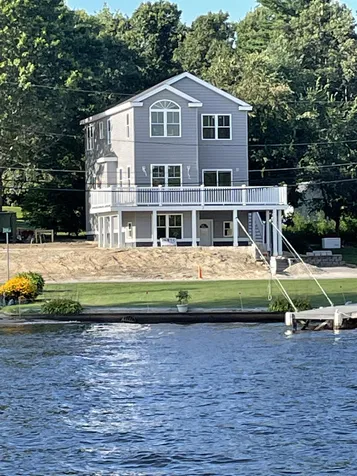 3 Lou-al Lane Salem NH 03079
