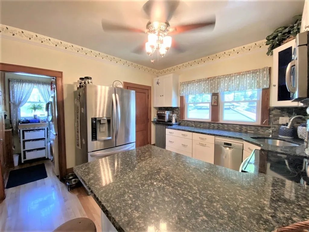 285 Pleasant Street Claremont NH 03743
