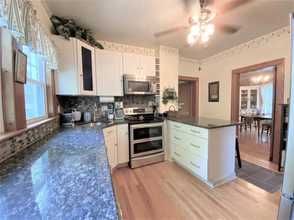 285 Pleasant Street Claremont NH 03743