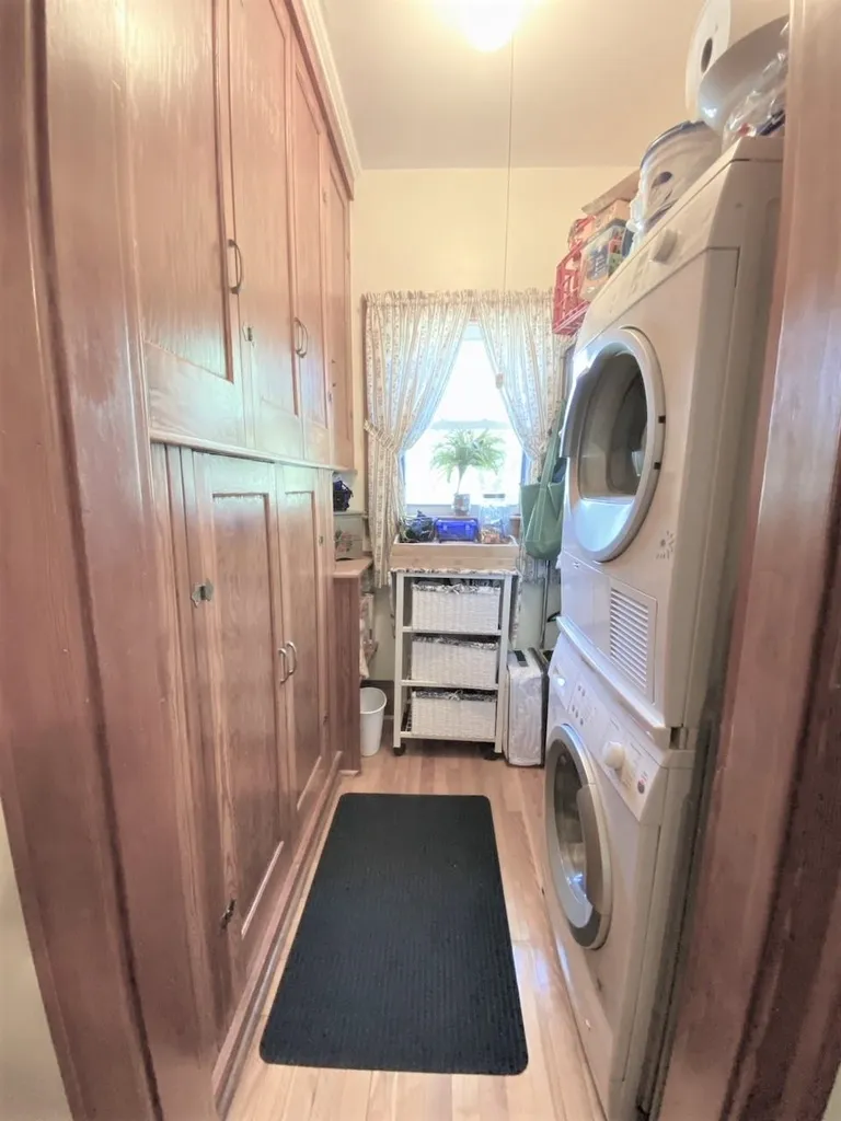 285 Pleasant Street Claremont NH 03743