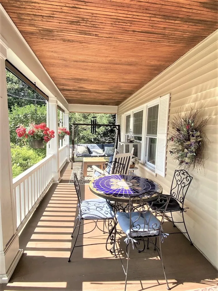 285 Pleasant Street Claremont NH 03743