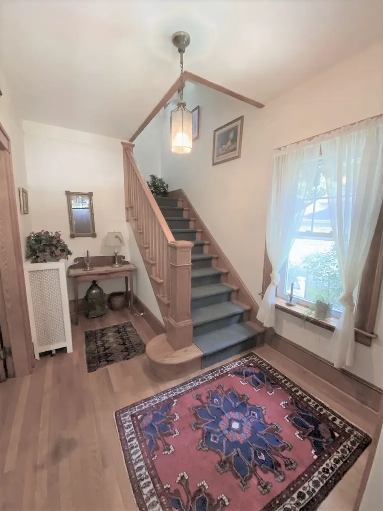 285 Pleasant Street Claremont NH 03743
