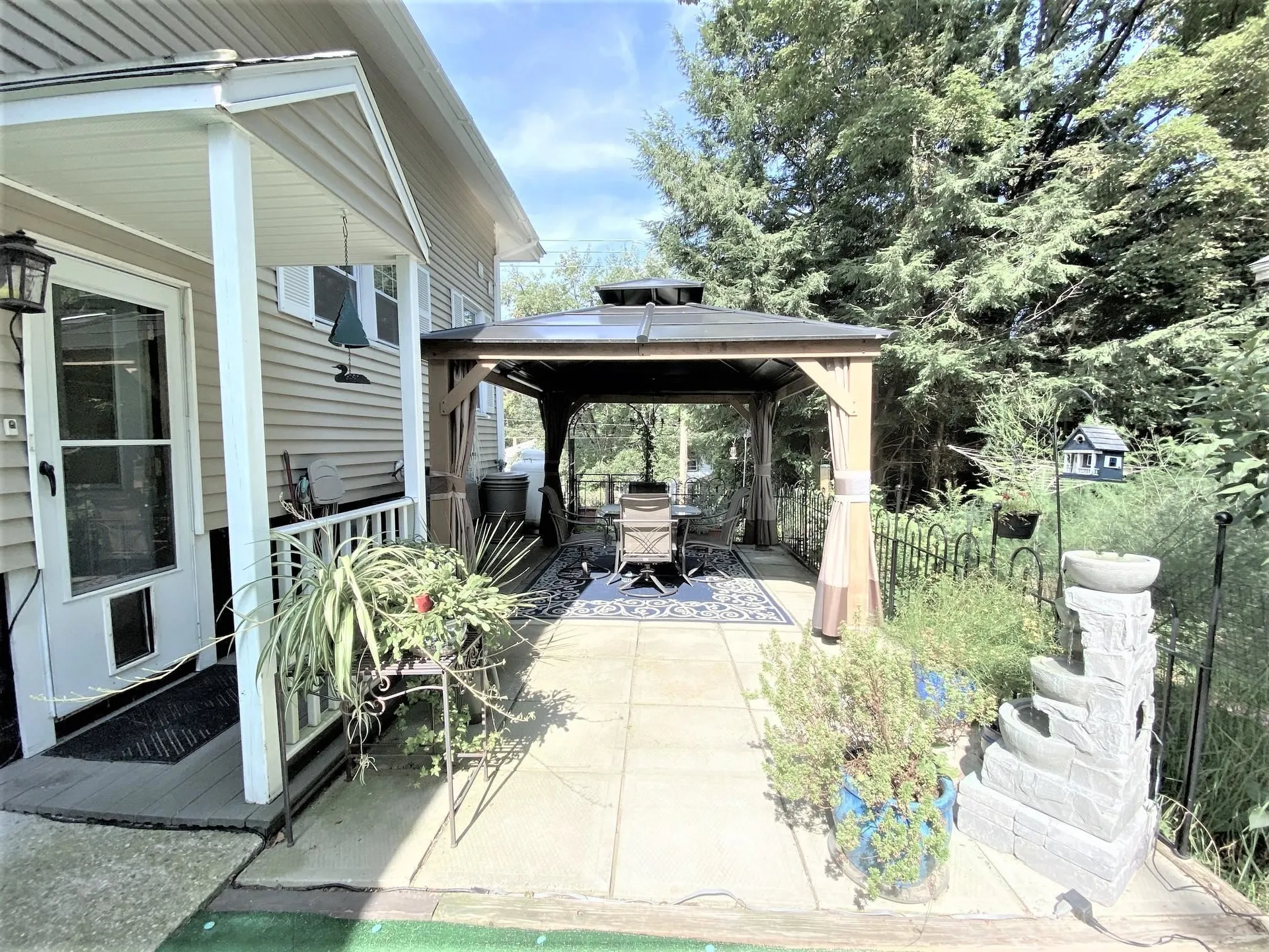 285 Pleasant Street Claremont NH 03743