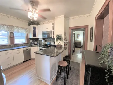 285 Pleasant Street Claremont NH 03743
