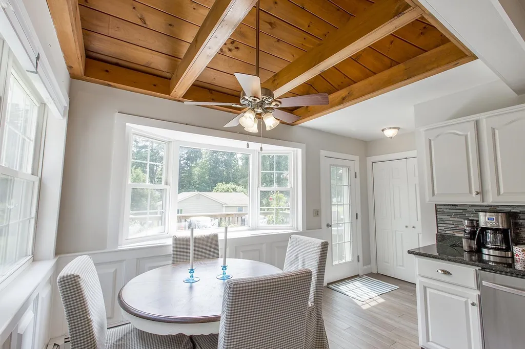 29 Hampton Road Exeter NH 03833