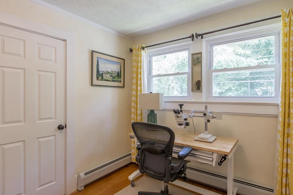 29 Hampton Road Exeter NH 03833