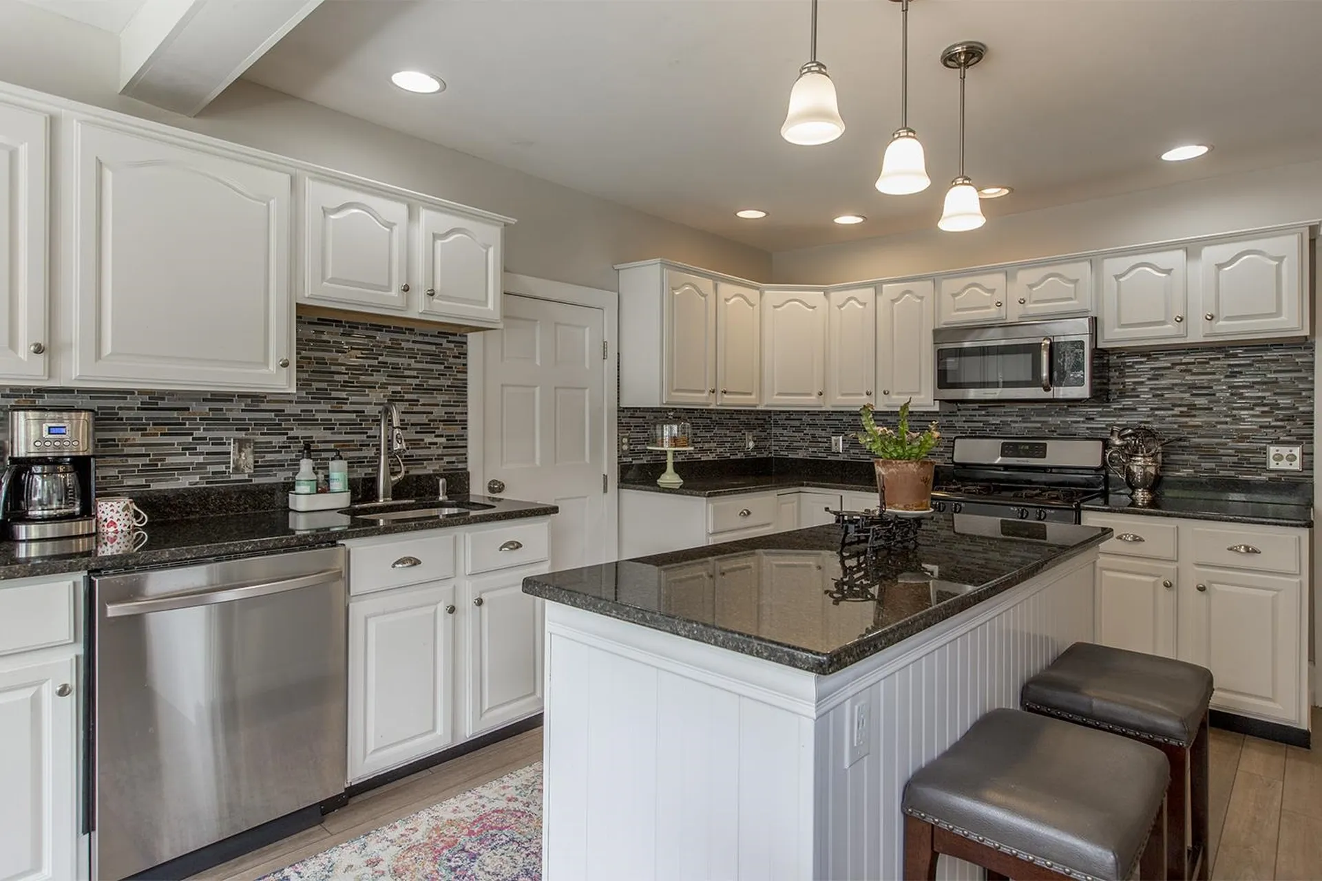 29 Hampton Road Exeter NH 03833
