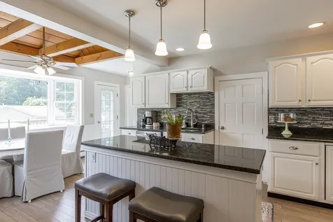 29 Hampton Road Exeter NH 03833