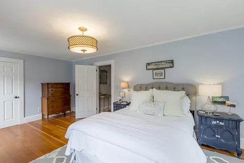 29 Hampton Road Exeter NH 03833