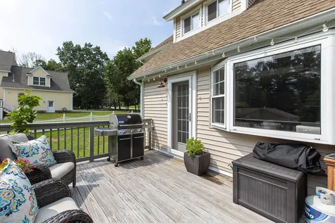29 Hampton Road Exeter NH 03833