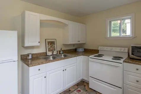 29 Hampton Road Exeter NH 03833