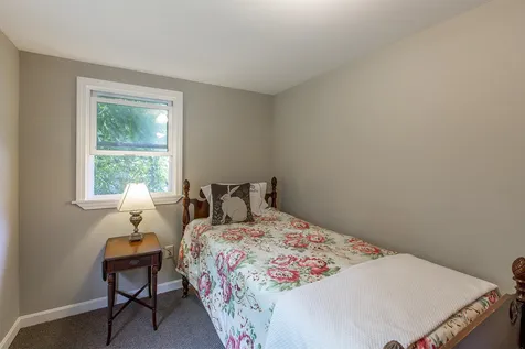 29 Hampton Road Exeter NH 03833