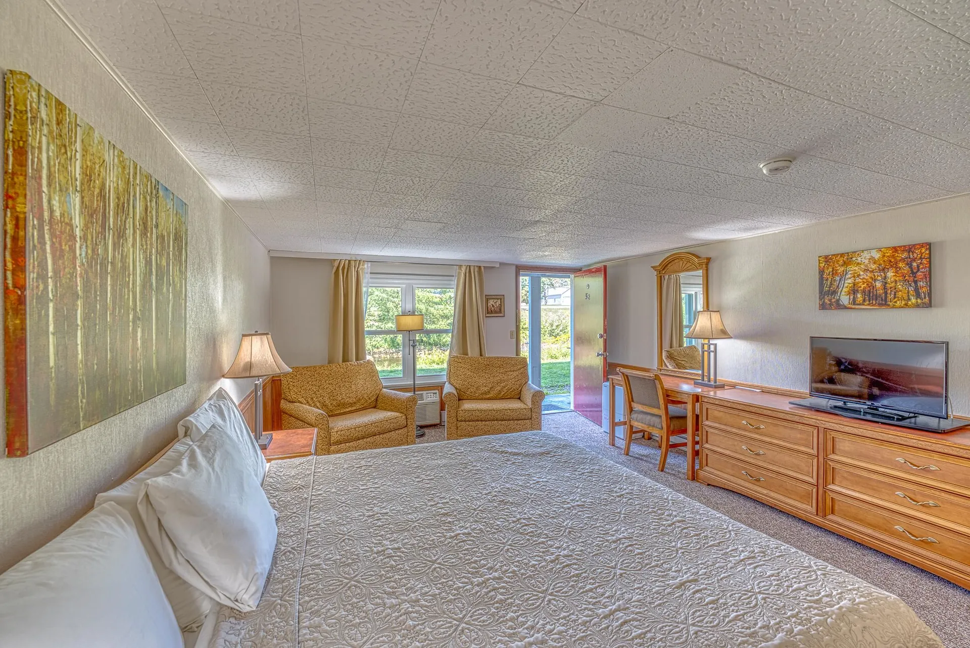 33 Dow Avenue Franconia NH 03580