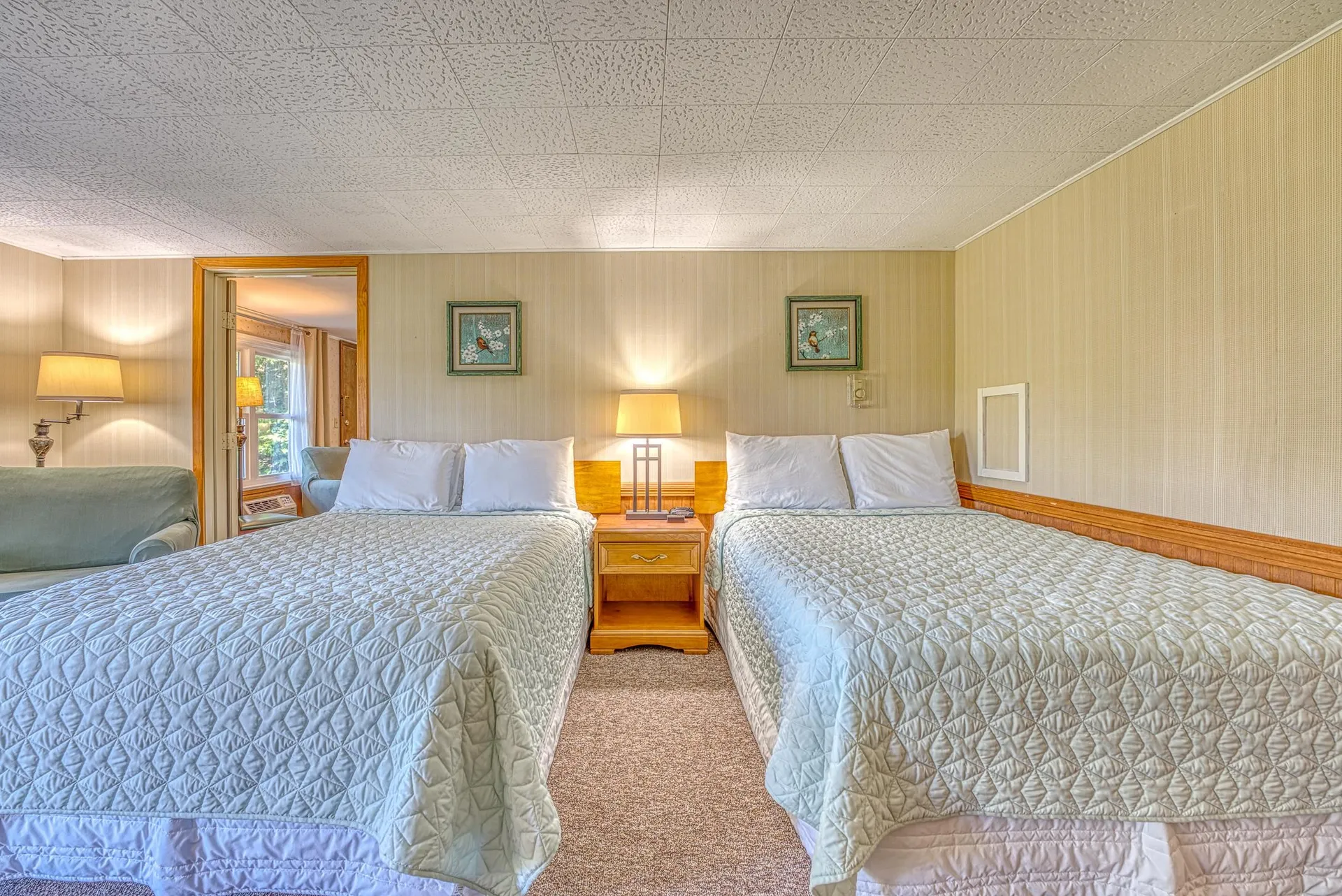 33 Dow Avenue Franconia NH 03580