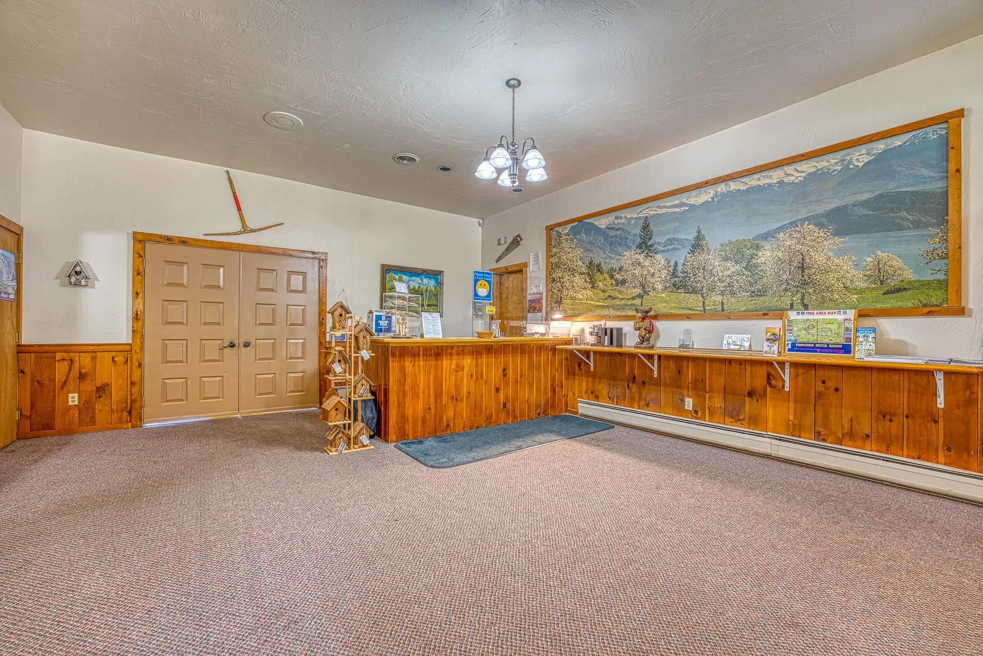 33 Dow Avenue Franconia NH 03580