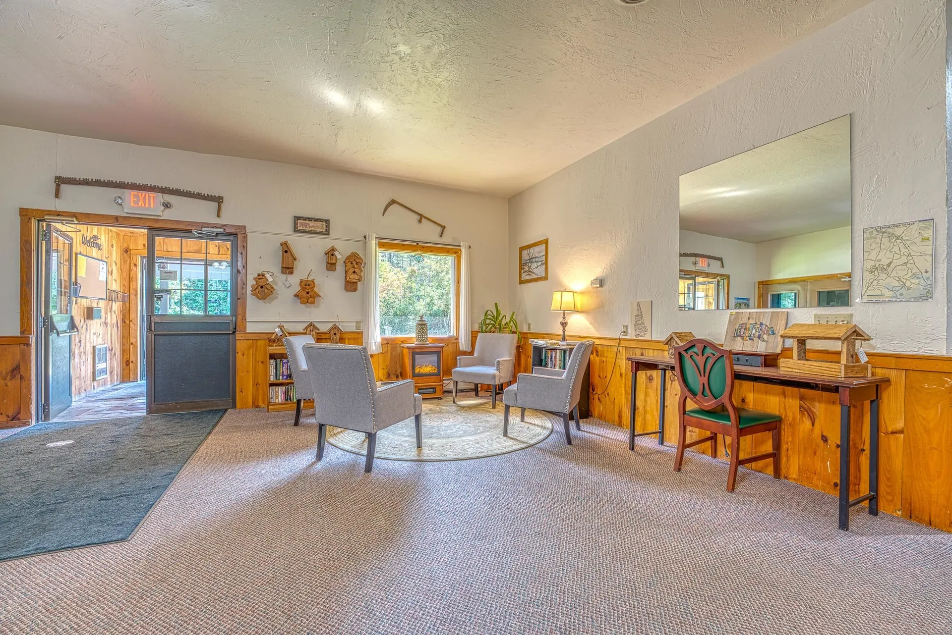 33 Dow Avenue Franconia NH 03580
