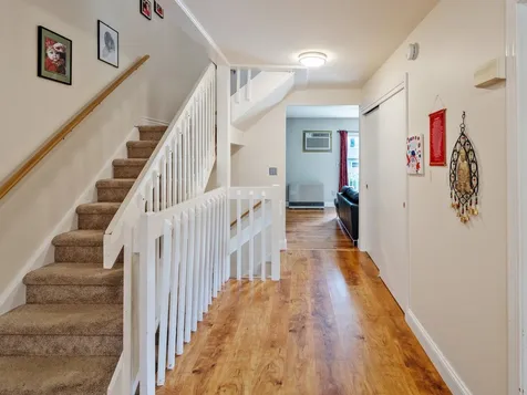 D10 Stonehedge Drive South Burlington VT 05403