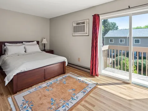 D10 Stonehedge Drive South Burlington VT 05403