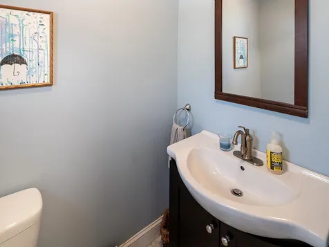D10 Stonehedge Drive South Burlington VT 05403
