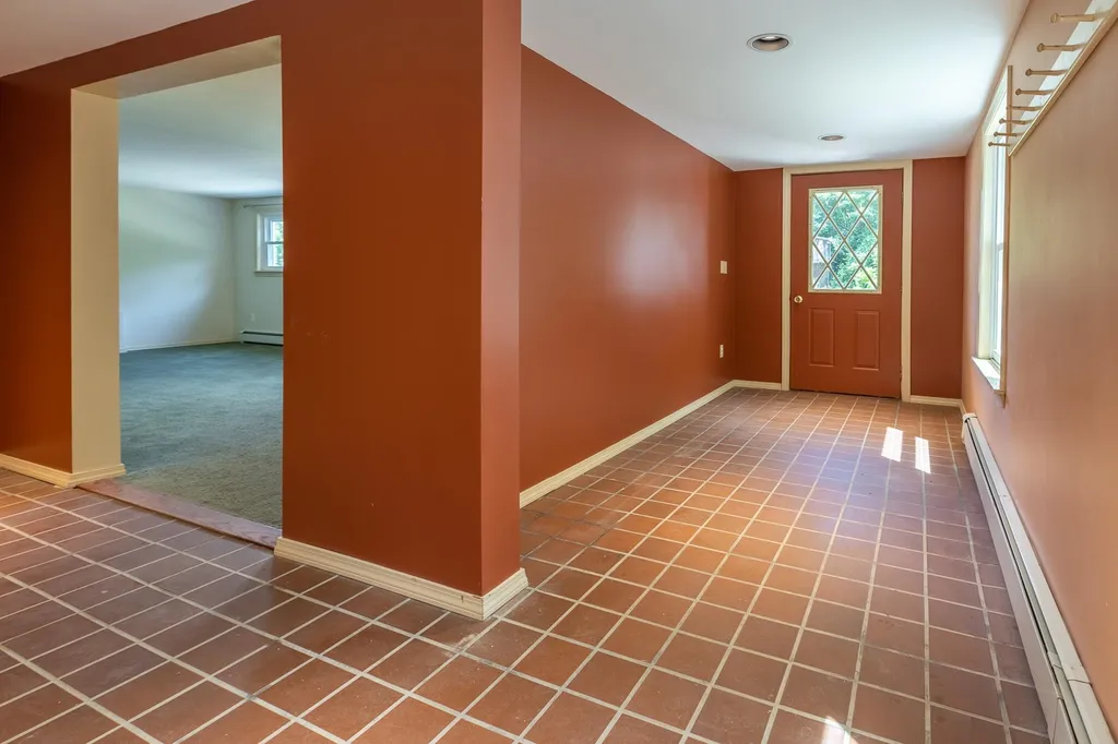 66 Clay Hill Road Hartland VT 05048
