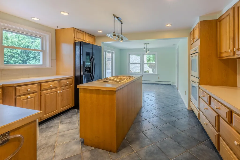 66 Clay Hill Road Hartland VT 05048
