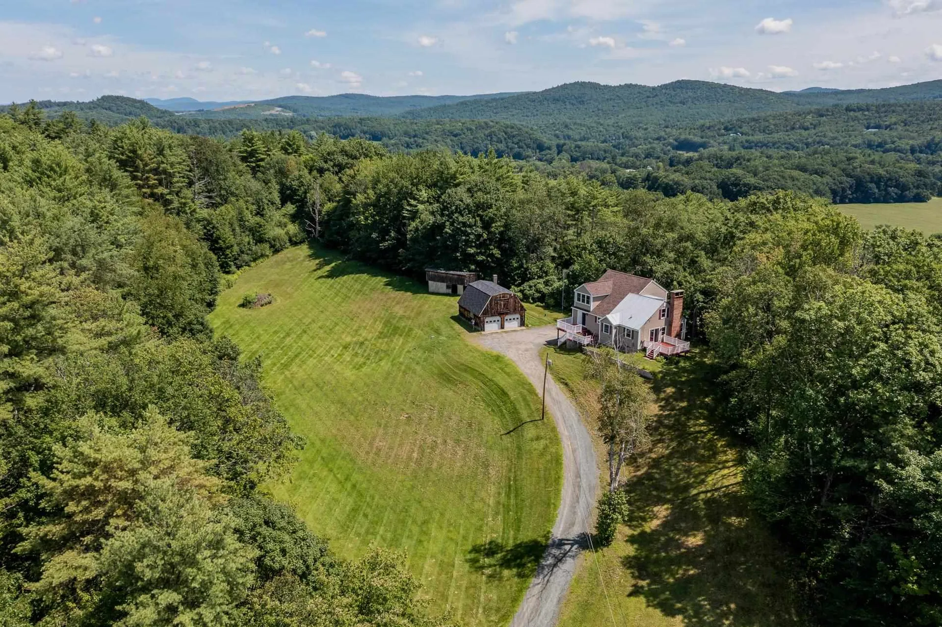 66 Clay Hill Road Hartland VT 05048