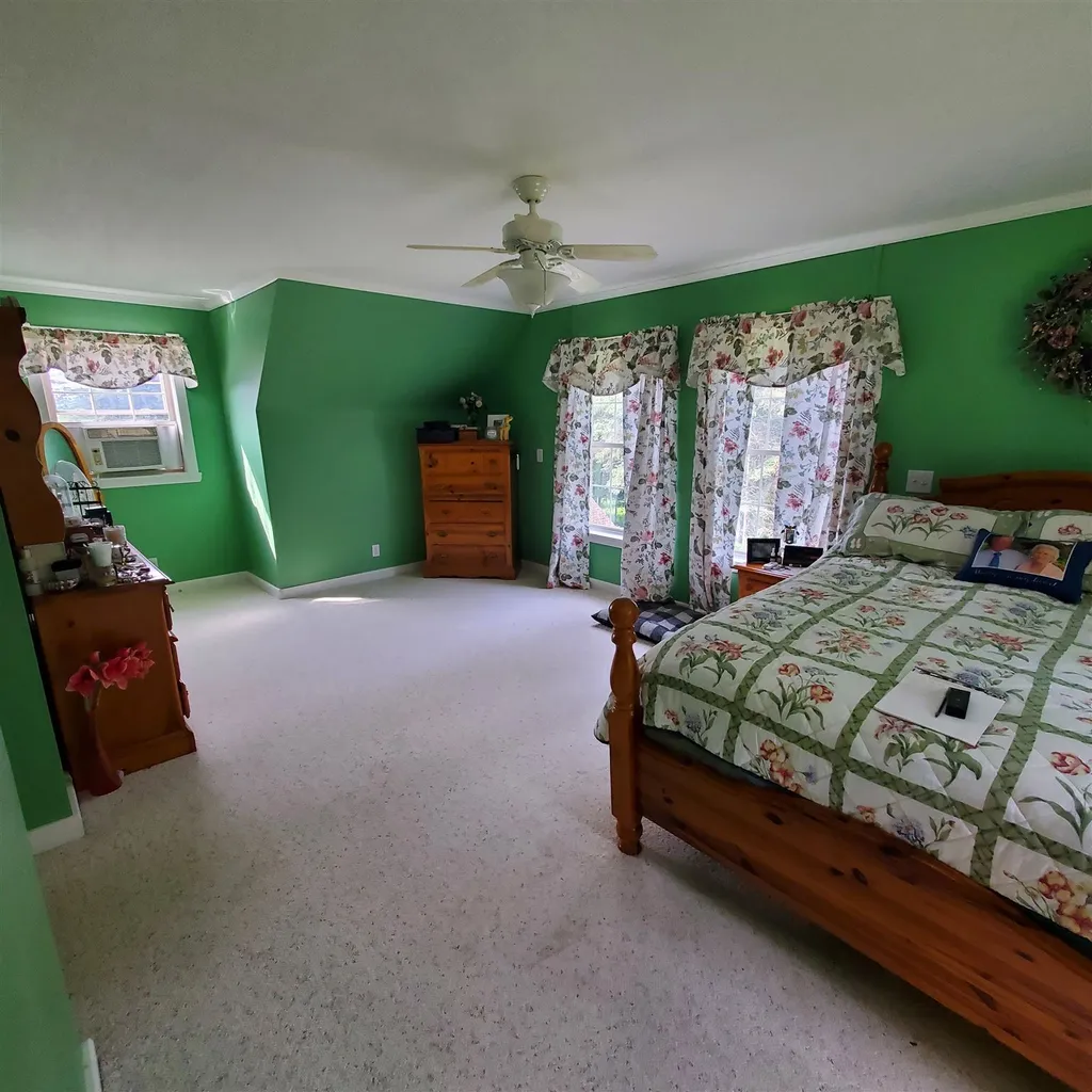 2263 Wallace Hill Road Newbury VT 05051