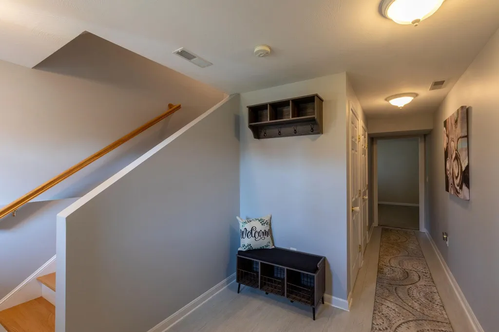 8a Canterberry Court Hudson NH 03051