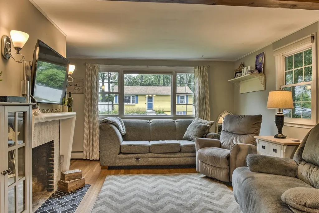 38 East Diane Drive Keene NH 03431
