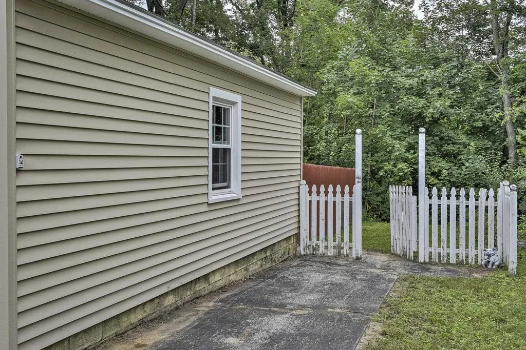 38 East Diane Drive Keene NH 03431