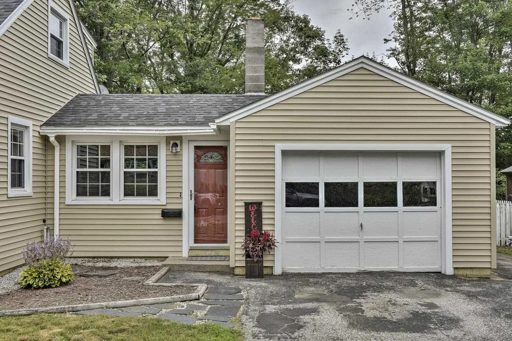 38 East Diane Drive Keene NH 03431