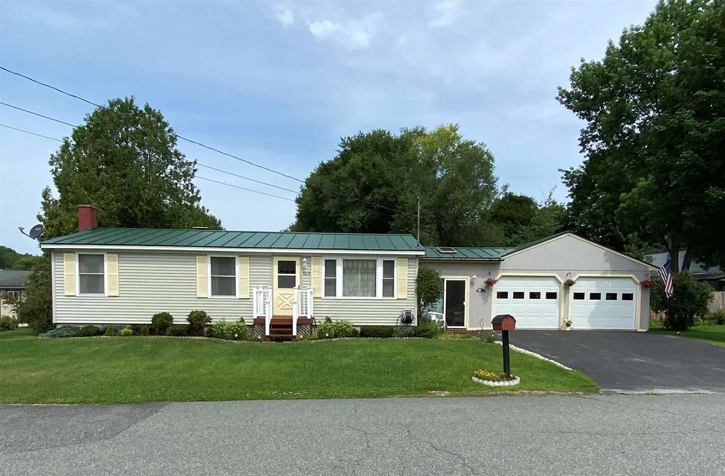 169 Caron Circle Royalton VT 05068