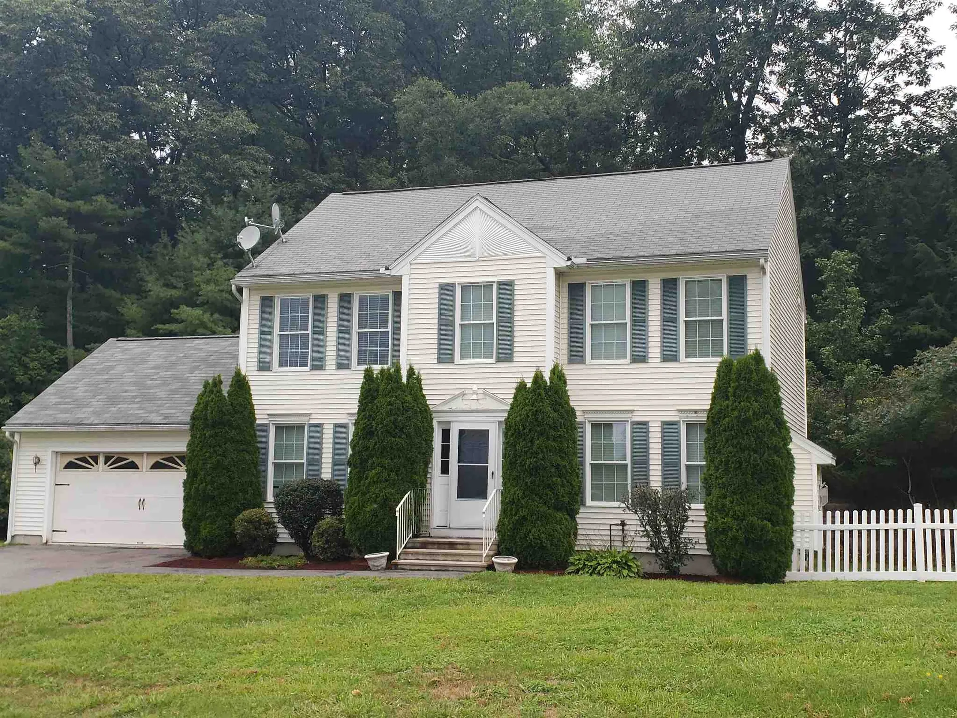 43 Majestic Avenue Nashua NH 03063