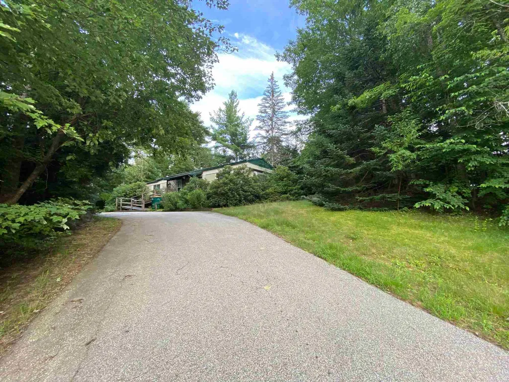 52 Danville Road Kingston NH 03848