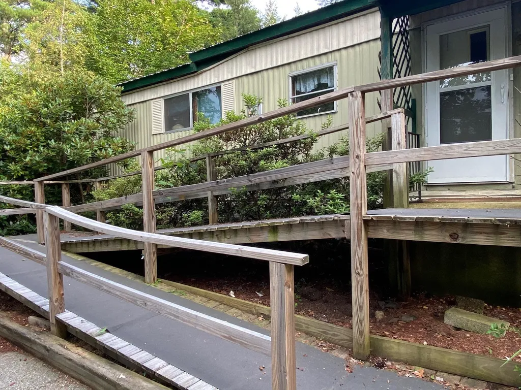 52 Danville Road Kingston NH 03848
