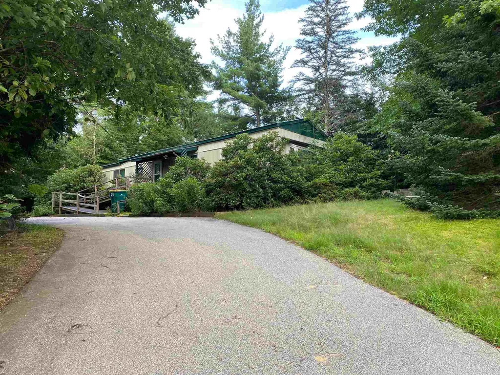 52 Danville Road Kingston NH 03848