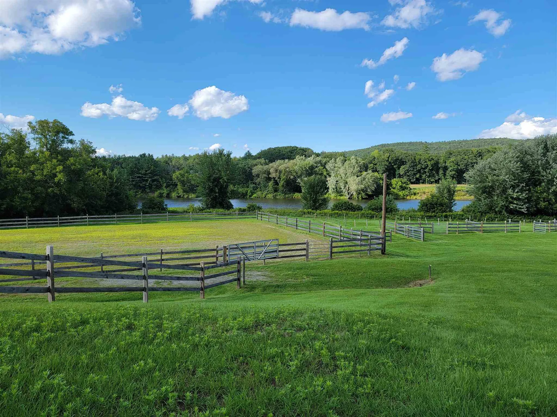 27 River Run Lane Bradford VT 05033